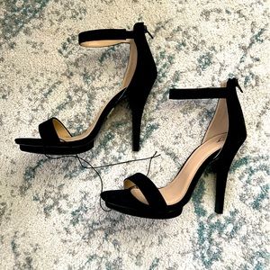 Windsor Platform High Heels